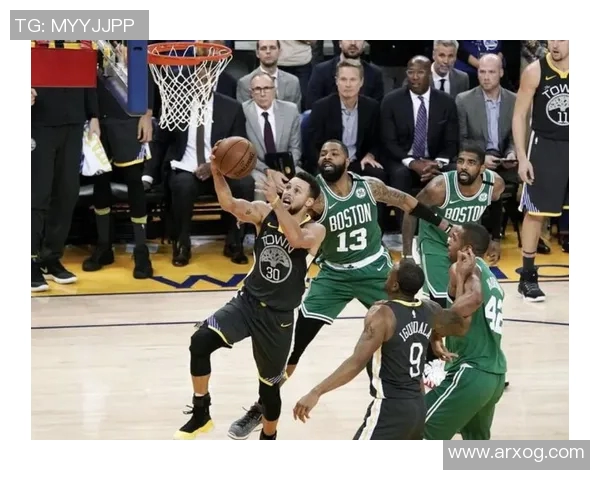 紧急！勇士主教练史蒂文斯被罚下一场比赛